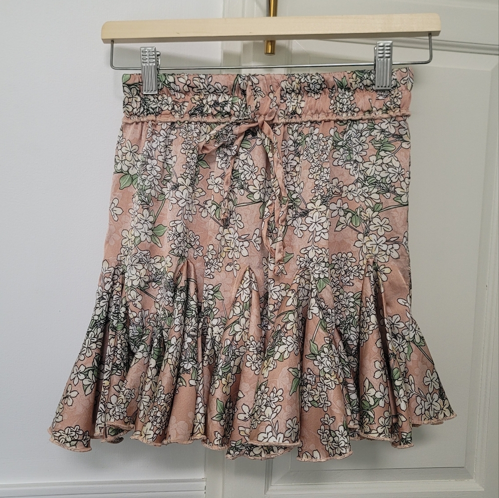 Ruffle mini skirt